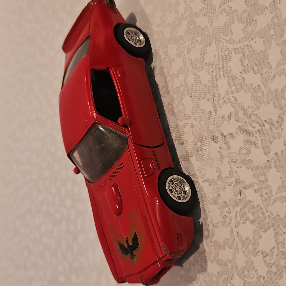 Red 1973 Pontiac Fire Bird Trans Am 1:32 Scale Die-Cast Metal Car